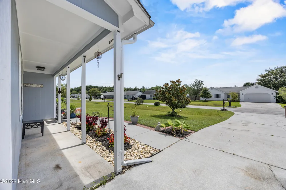 262 Parnell Road Hubert, NC 28539