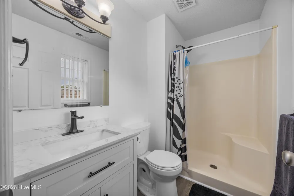 262 Parnell Road Hubert, NC 28539