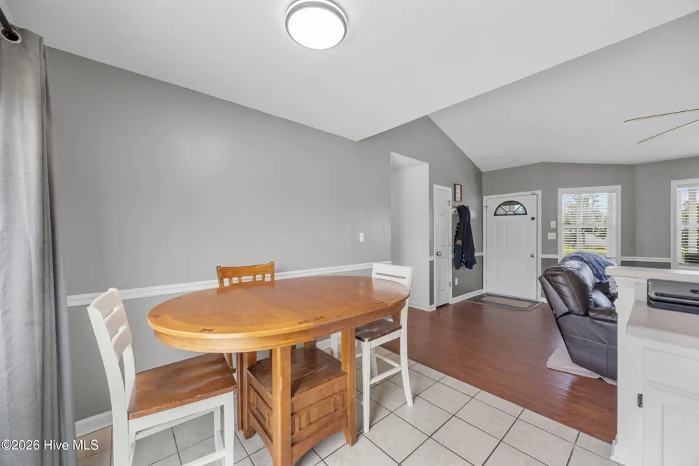 262 Parnell Road Hubert, NC 28539