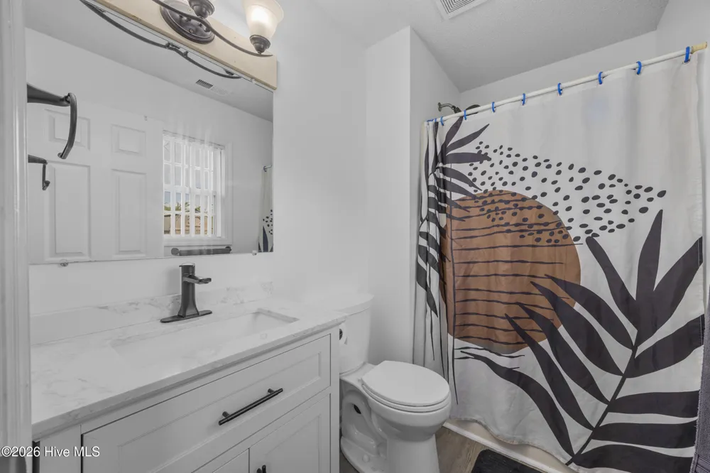 262 Parnell Road Hubert, NC 28539