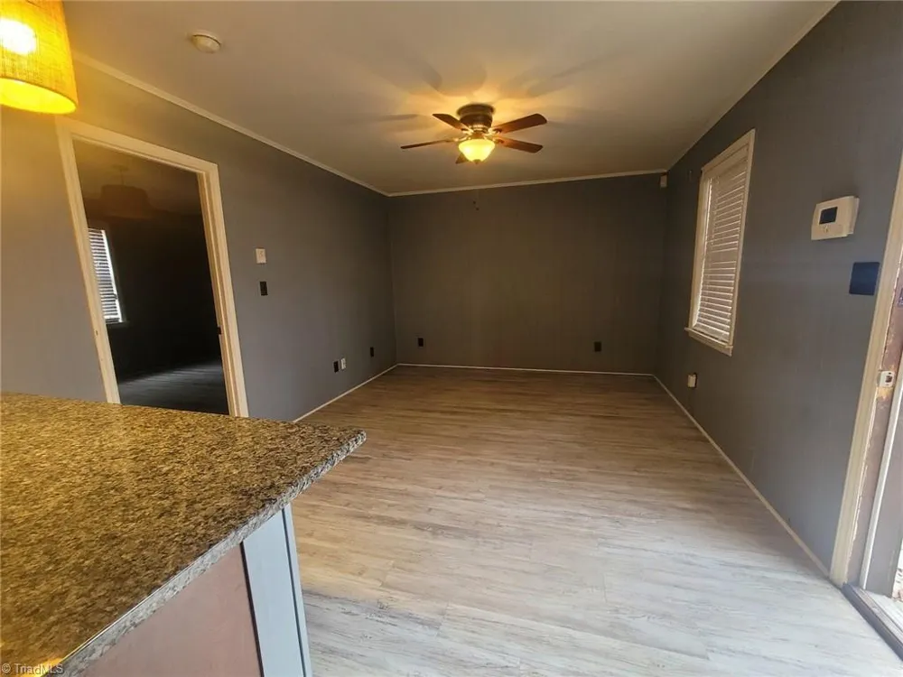 4295 Brownsboro Road #03 Winston-Salem, NC 27106