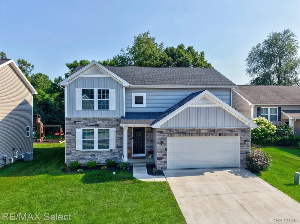 7342 River Rock Drive Davison Township, MI 48423