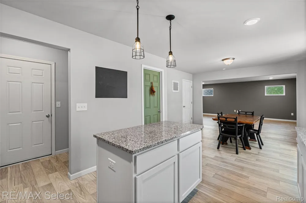 7342 River Rock Drive Davison Township, MI 48423