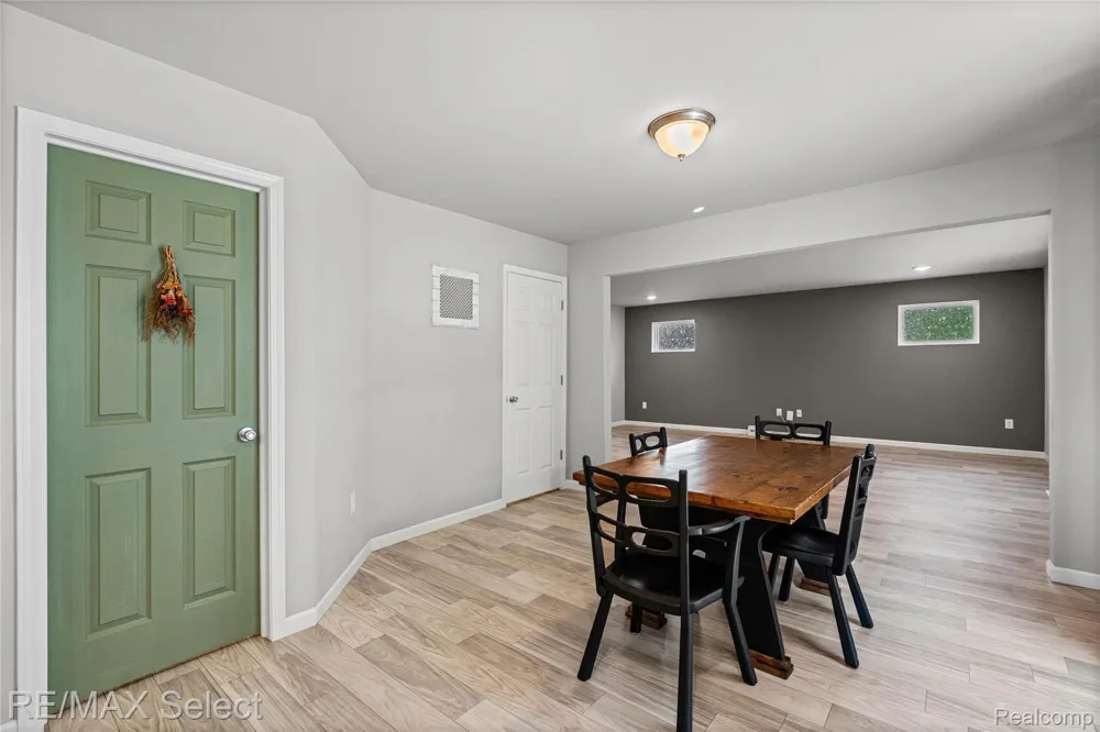7342 River Rock Drive Davison Township, MI 48423