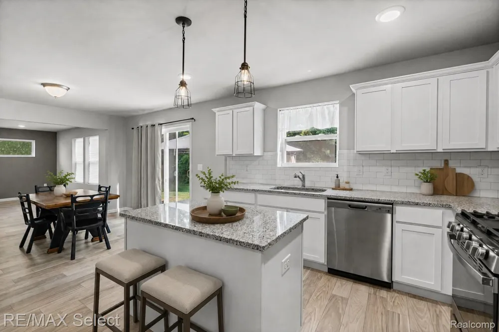 7342 River Rock Drive Davison Township, MI 48423