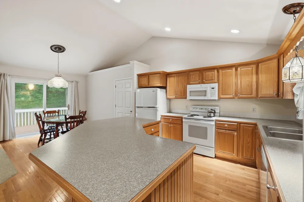 5075 Bonasa Drive NE Courtland Township, MI 49341