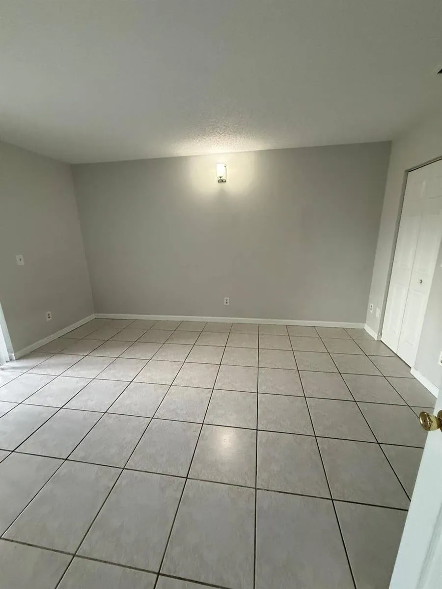 3647 NW 94TH AVENUE #4H Sunrise, FL 33351