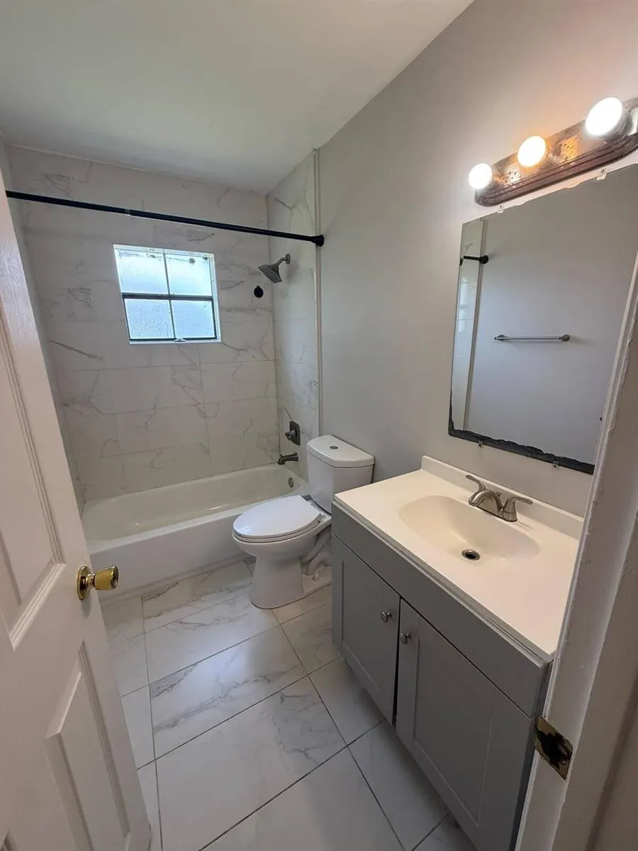 3647 NW 94TH AVENUE #4H Sunrise, FL 33351