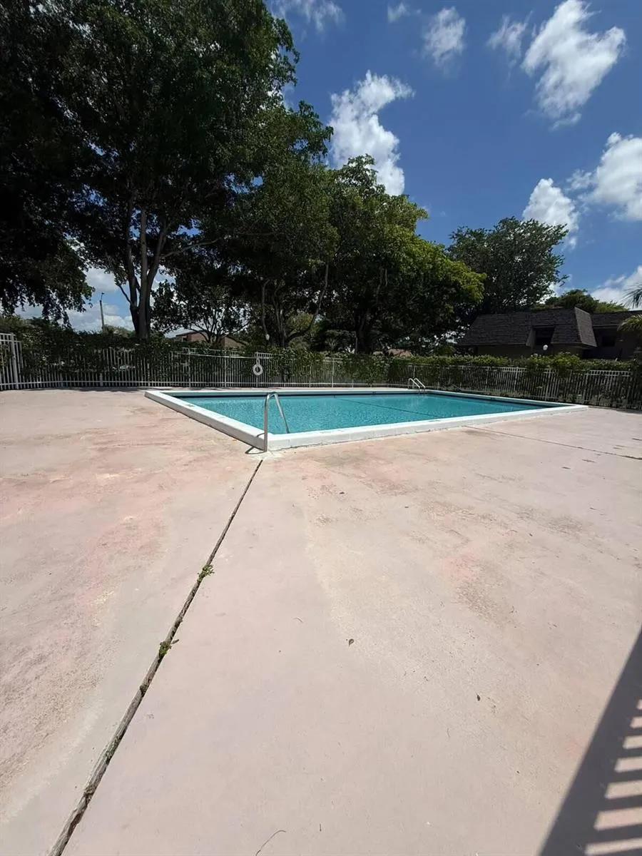 3647 NW 94TH AVENUE #4H Sunrise, FL 33351