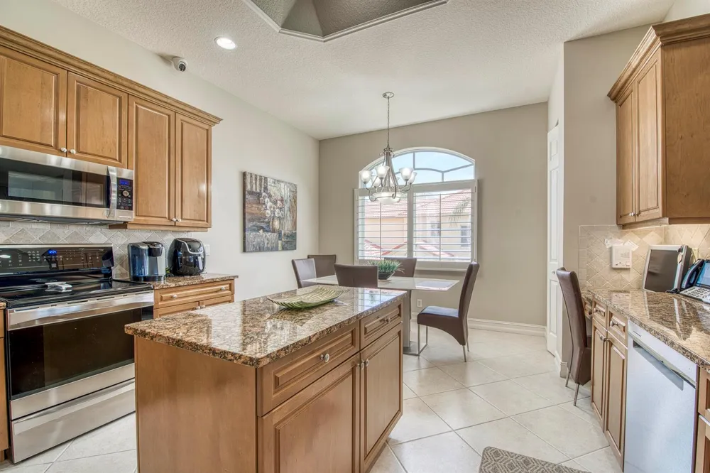 7583 Orchid Hammock Drive #5c West Palm Beach, FL 33412