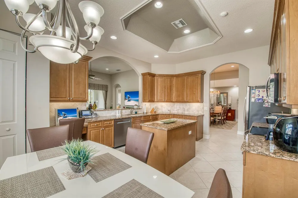 7583 Orchid Hammock Drive #5c West Palm Beach, FL 33412