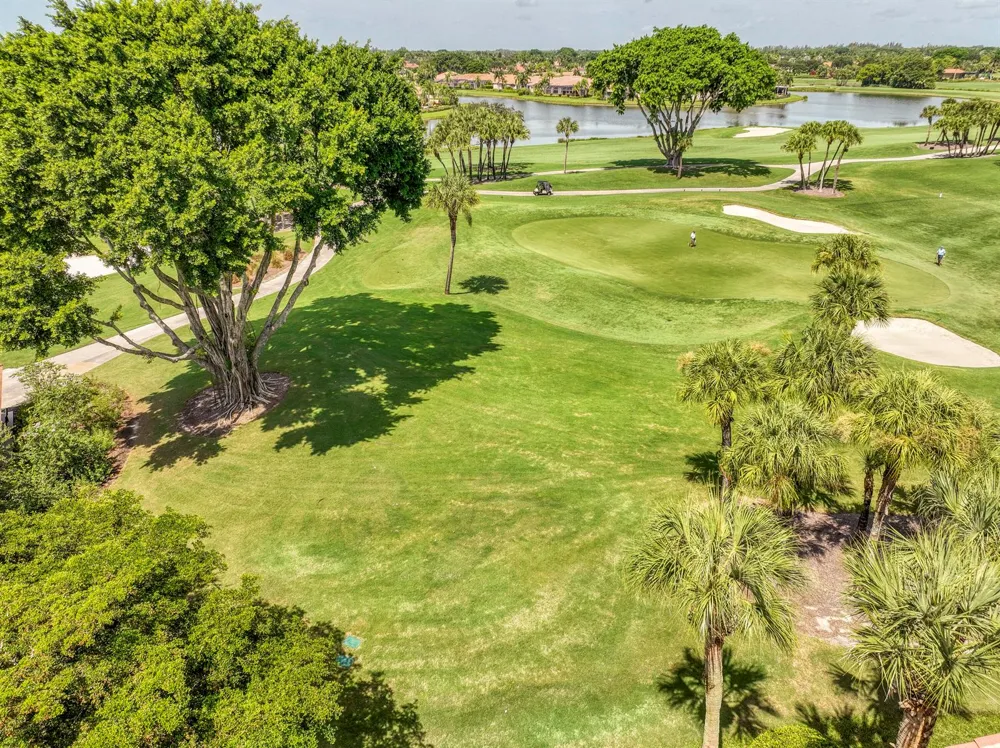 7583 Orchid Hammock Drive #5c West Palm Beach, FL 33412