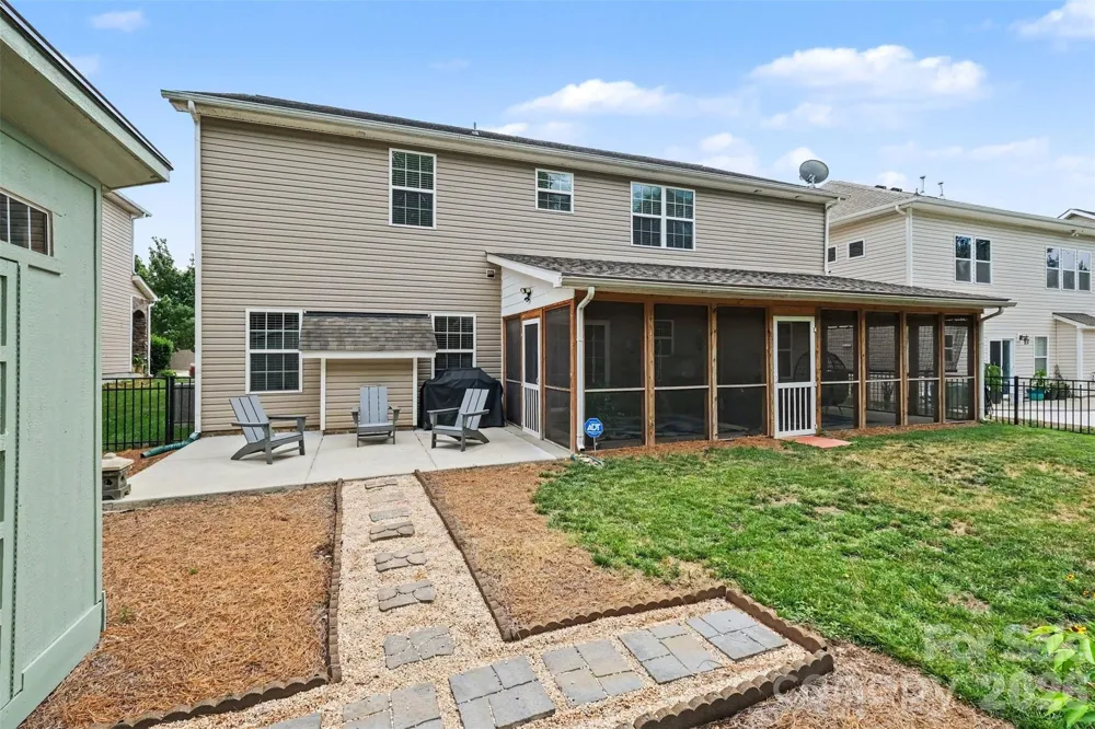 10120 Shanaclear Avenue Concord, NC 28027