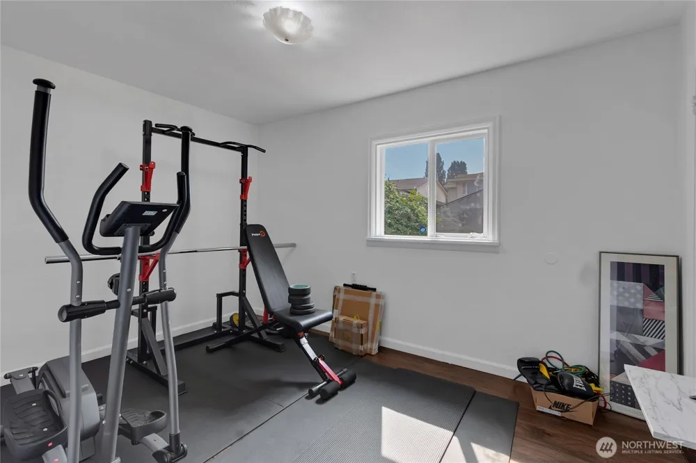 2107 D STREET SE Auburn, WA 98002