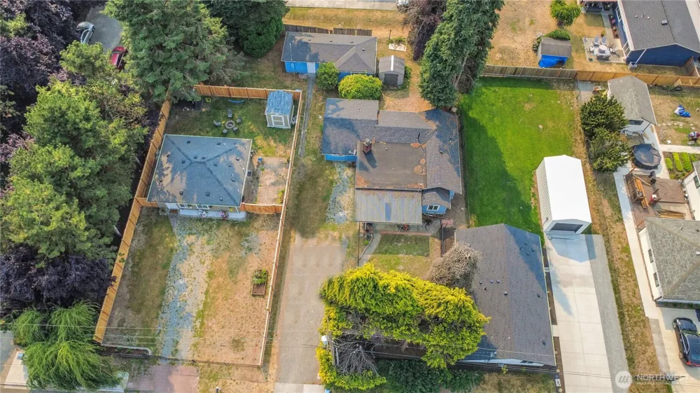 2107 D STREET SE Auburn, WA 98002