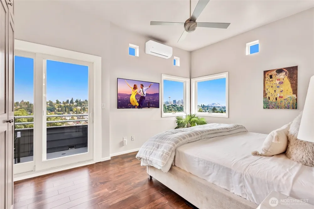 3406 37th Avenue W Seattle, WA 98199