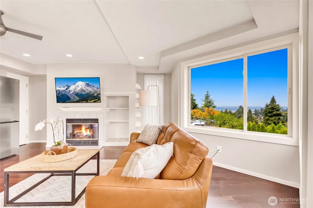 3406 37th Avenue W Seattle, WA 98199