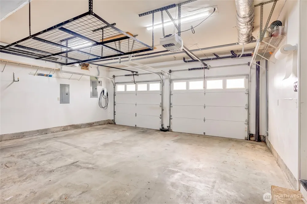 3406 37th Avenue W Seattle, WA 98199