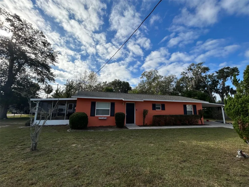 1122 VIRGINIA COURT Eustis, FL 32726