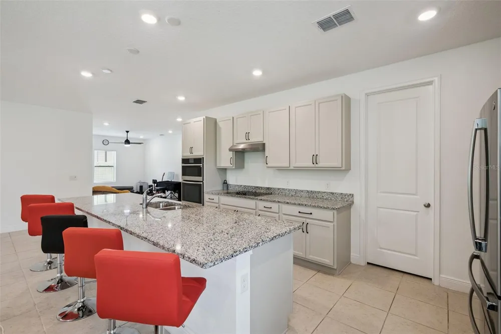 1699 MEADOWLARK DRIVE Deltona, FL 32725