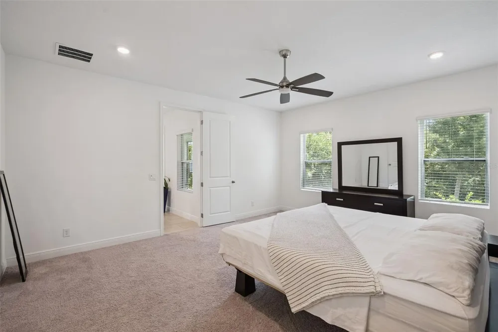 1699 MEADOWLARK DRIVE Deltona, FL 32725