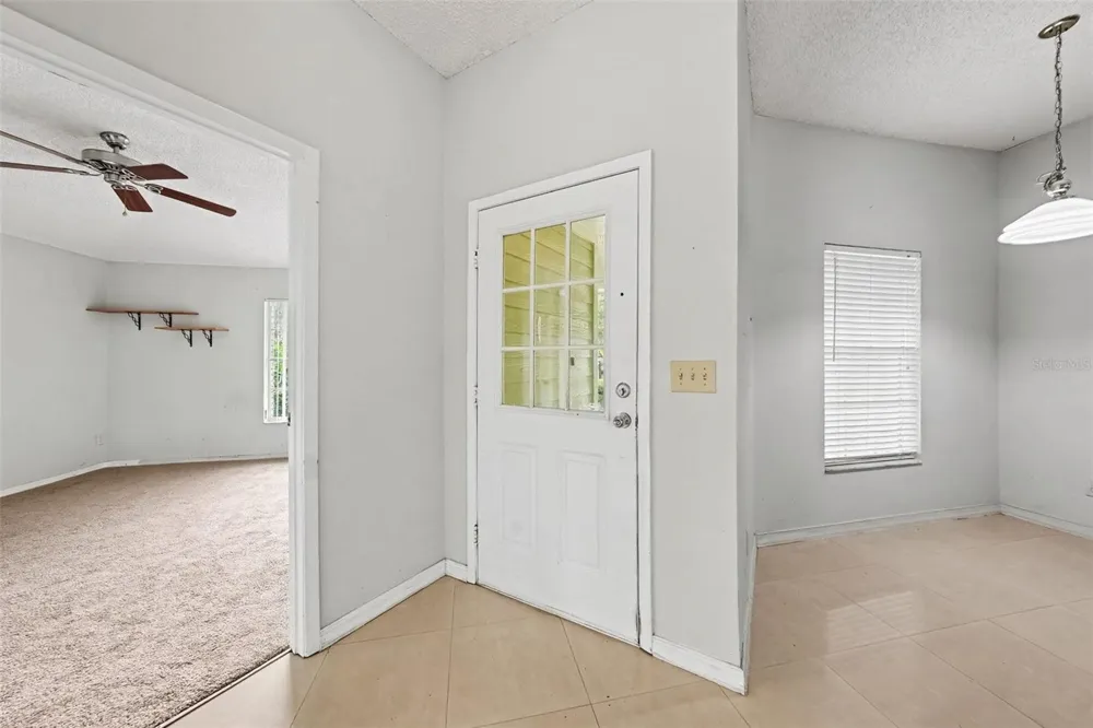 888 FRANKLIN CIRCLE Palm Harbor, FL 34683
