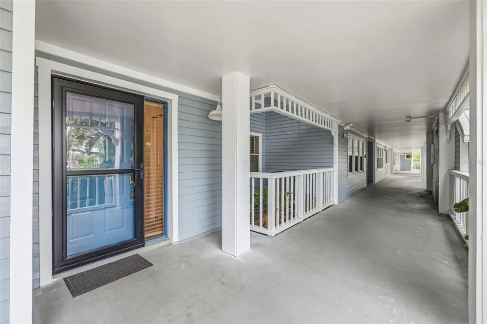 2533 DOLLY BAY DRIVE #105 Palm Harbor, FL 34684