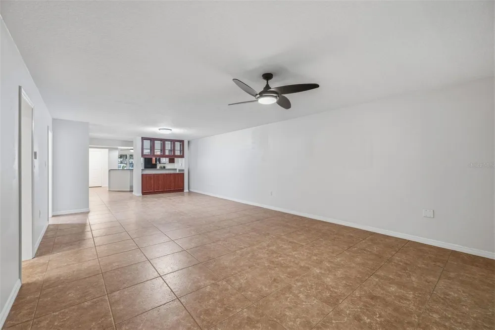 2533 DOLLY BAY DRIVE #105 Palm Harbor, FL 34684