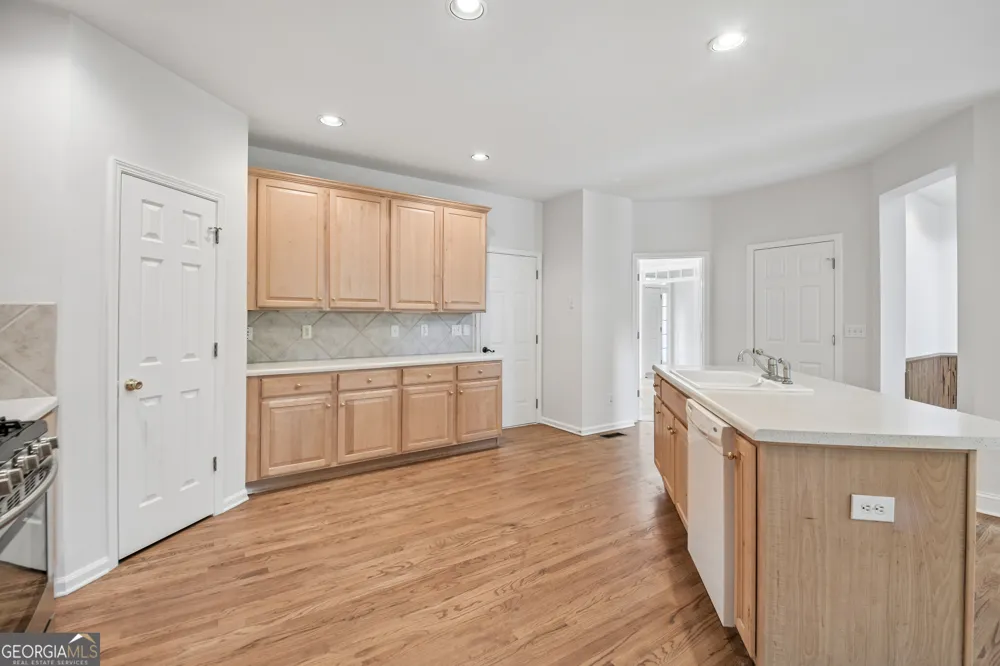 11 High VIS Newnan, GA 30265