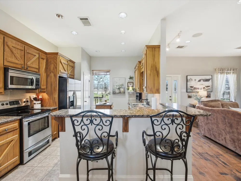 426 County Road 3435 Paradise, TX 76073
