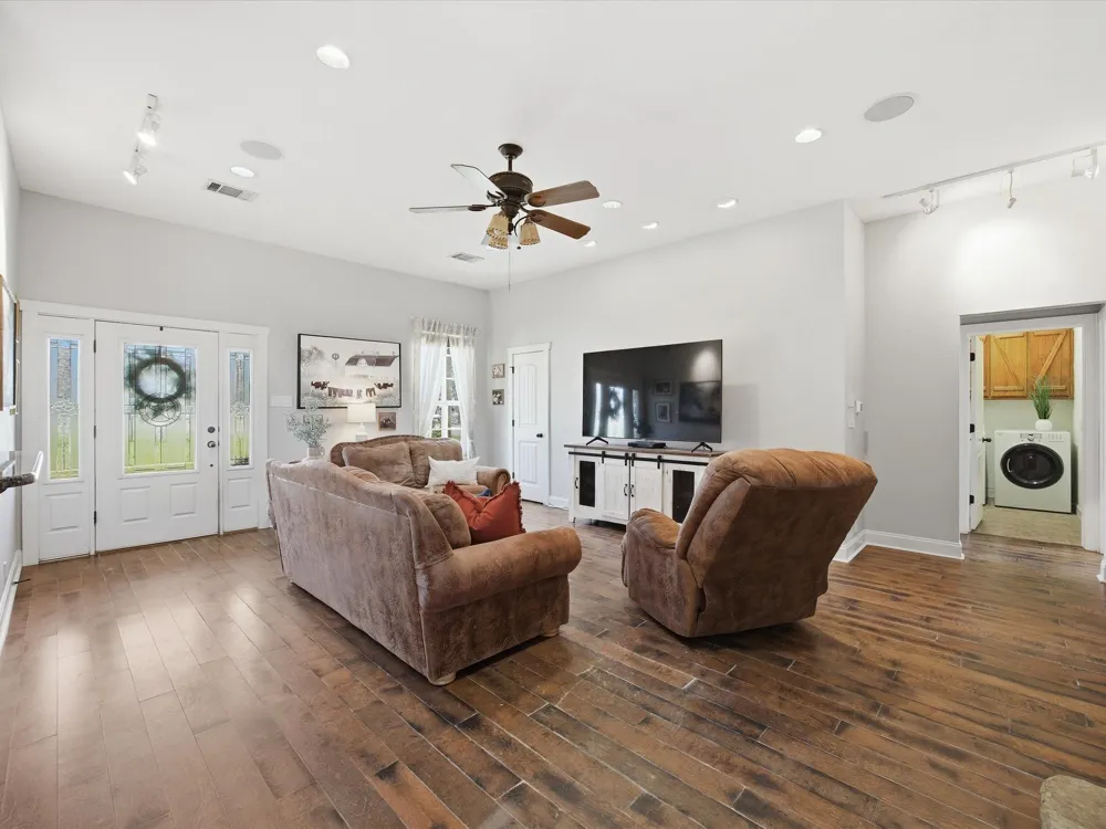 426 County Road 3435 Paradise, TX 76073