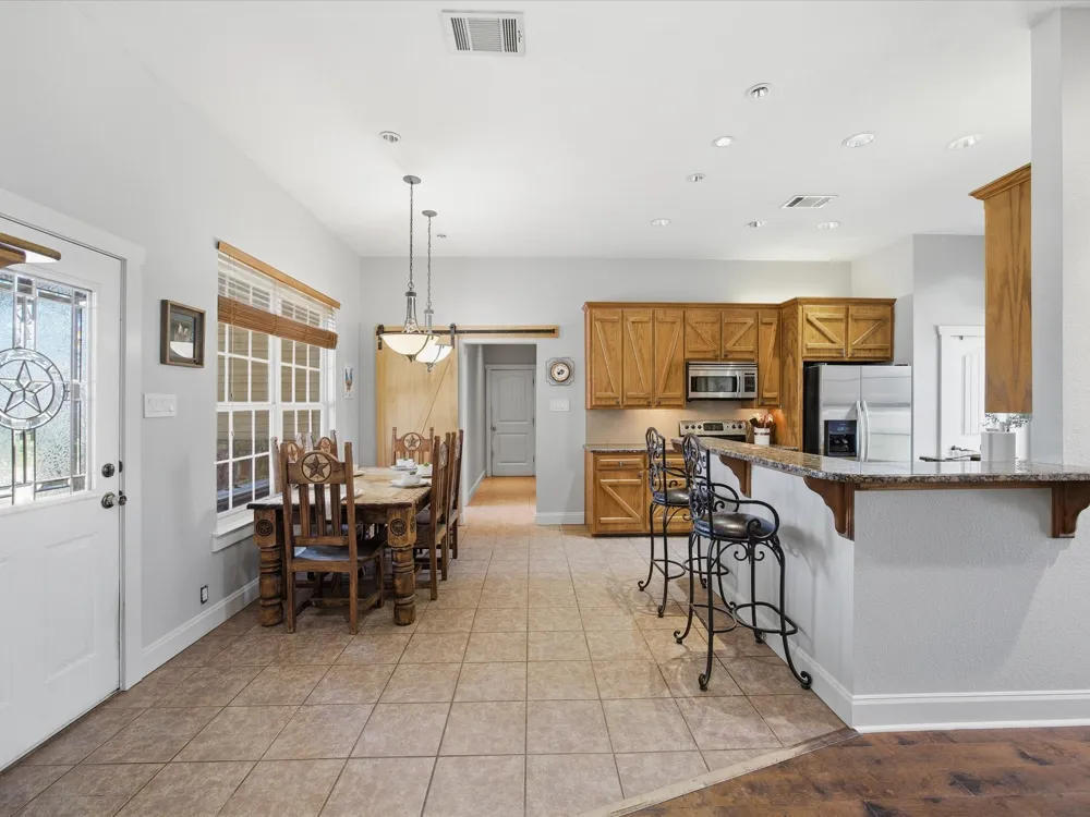 426 County Road 3435 Paradise, TX 76073