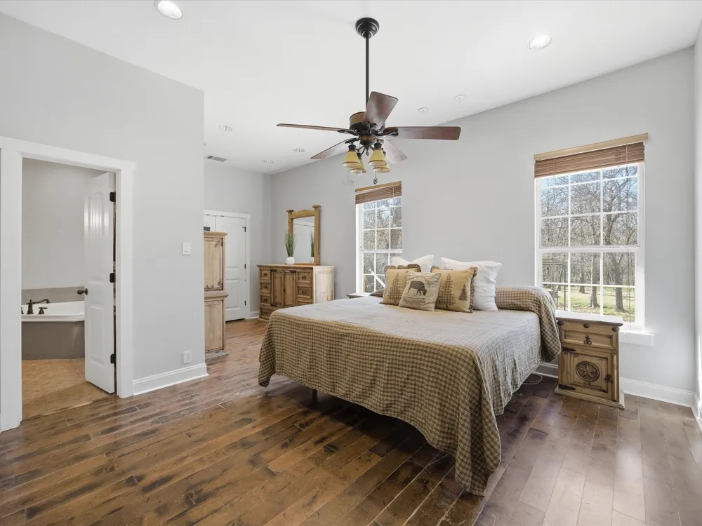 426 County Road 3435 Paradise, TX 76073