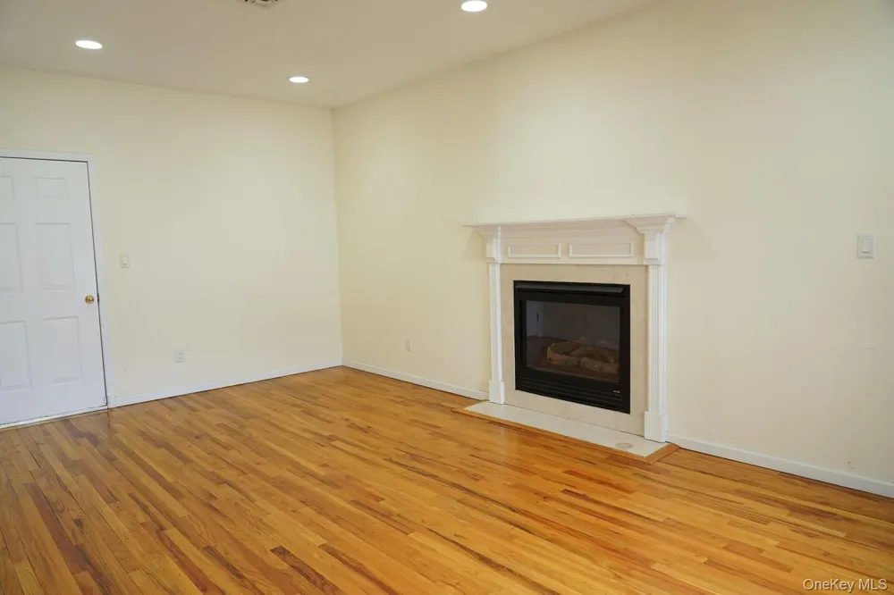 111 Fulton Avenue Garden City Park, NY 11040