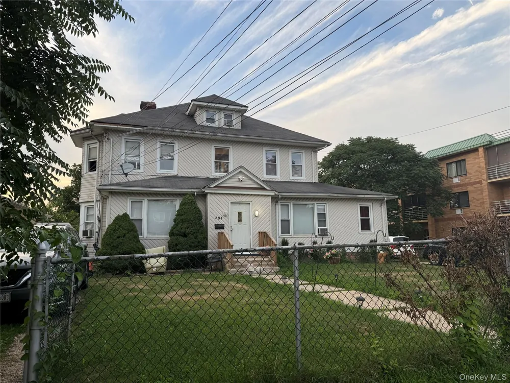 151 Amherst Street Hempstead, NY 11550