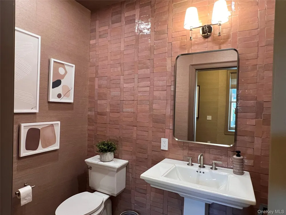122 Regent Street #5 Call Listing Agent, NY 12866