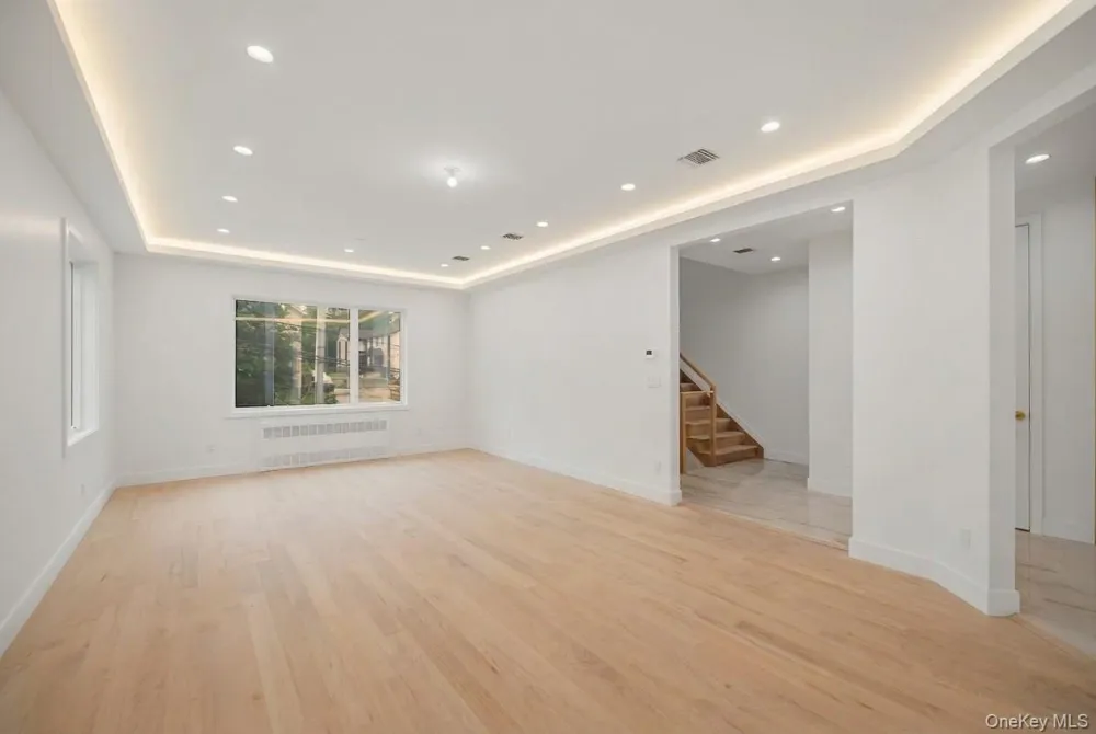 27 Ewing Avenue #201 Spring Valley, NY 10977
