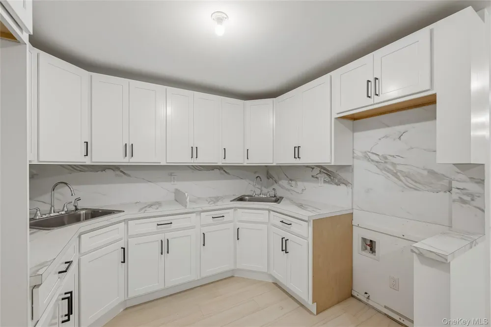 27 Ewing Avenue #201 Spring Valley, NY 10977