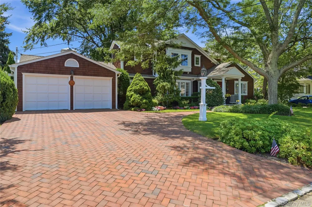 130 Fairview Road Massapequa, NY 11758