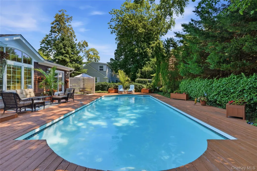 130 Fairview Road Massapequa, NY 11758