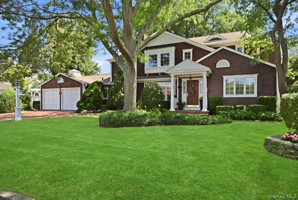 130 Fairview Road Massapequa, NY 11758