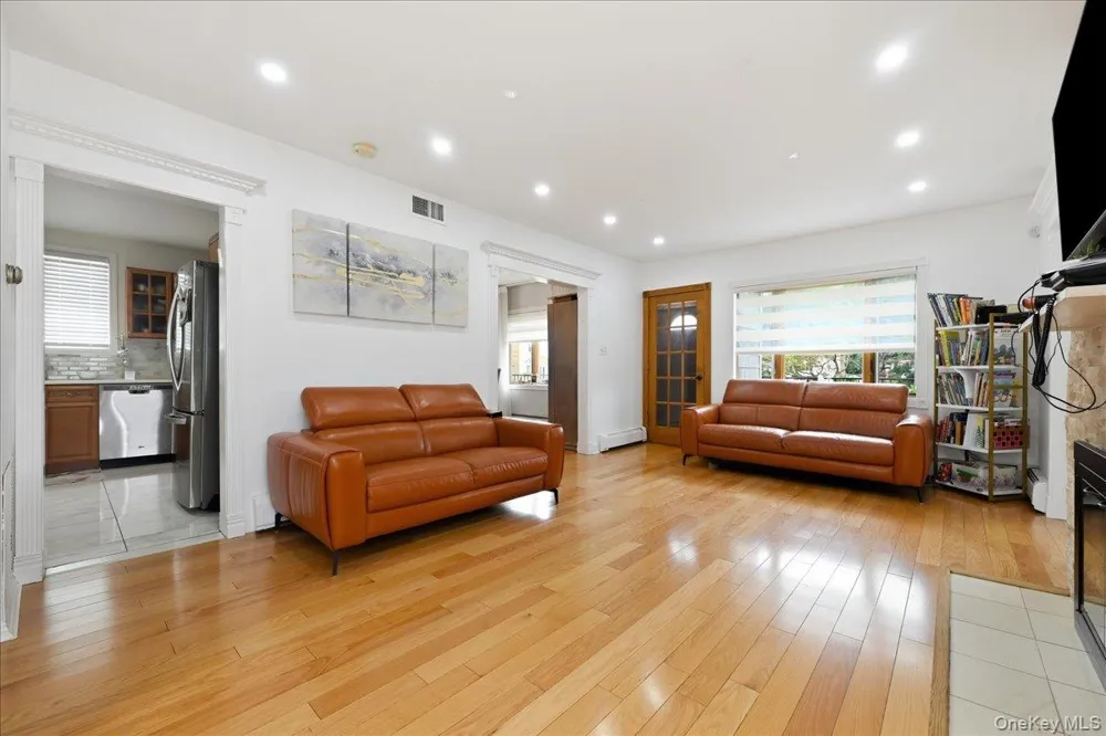 351 Hewlett Parkway Hewlett, NY 11557
