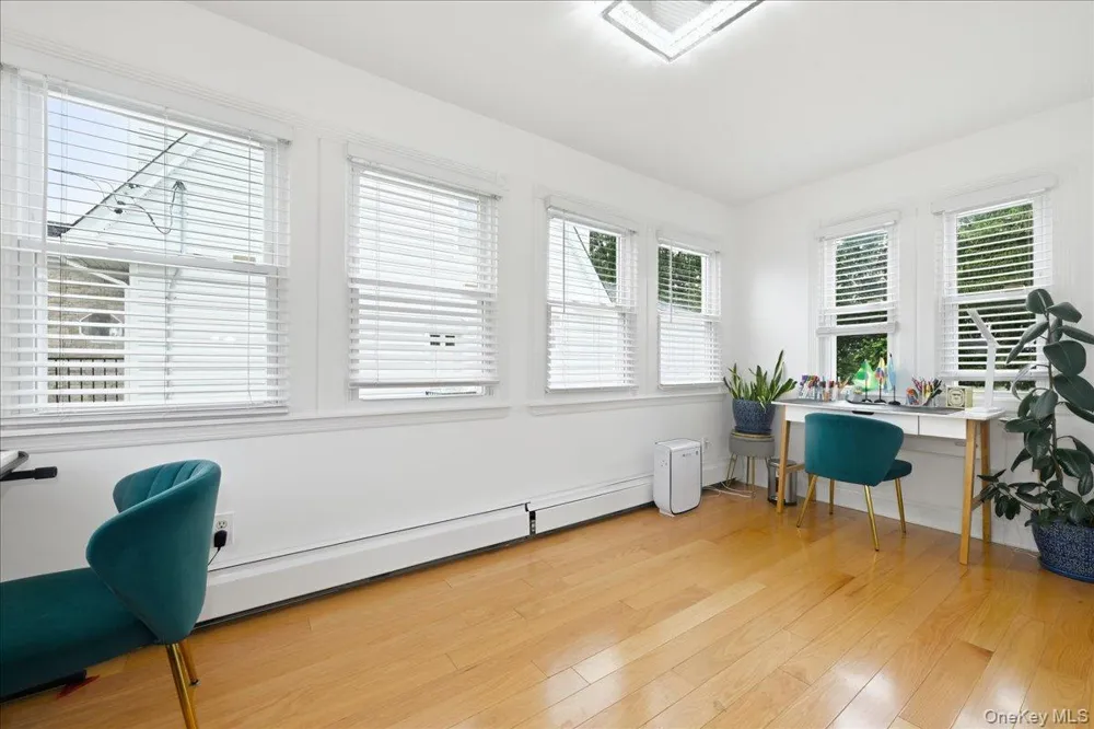 351 Hewlett Parkway Hewlett, NY 11557