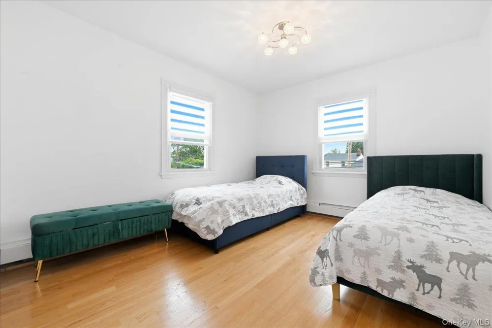 351 Hewlett Parkway Hewlett, NY 11557