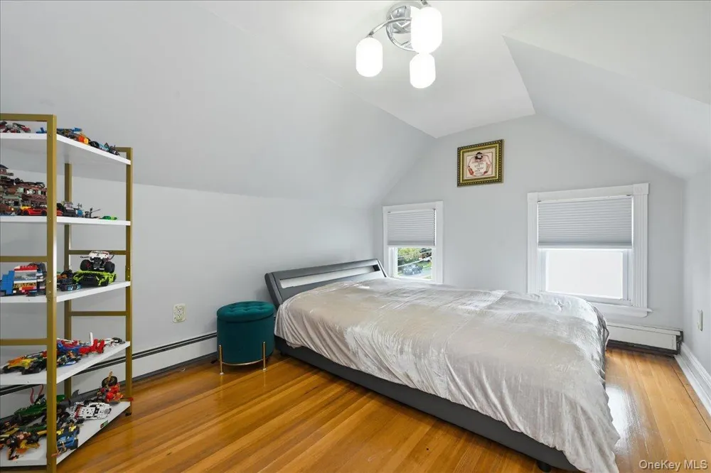 351 Hewlett Parkway Hewlett, NY 11557