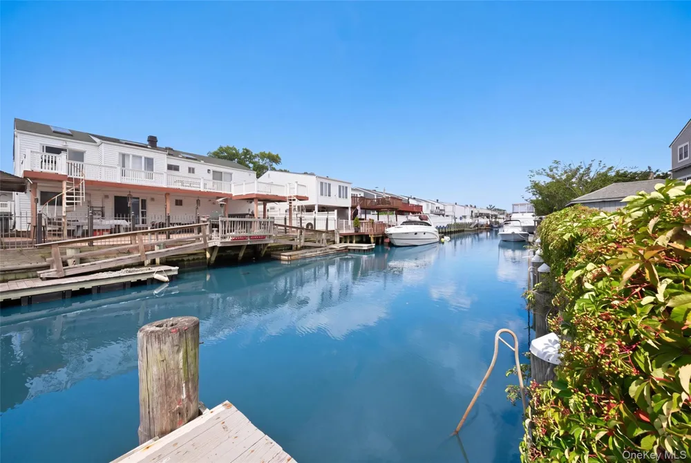 3746 Carrel Boulevard Oceanside, NY 11572