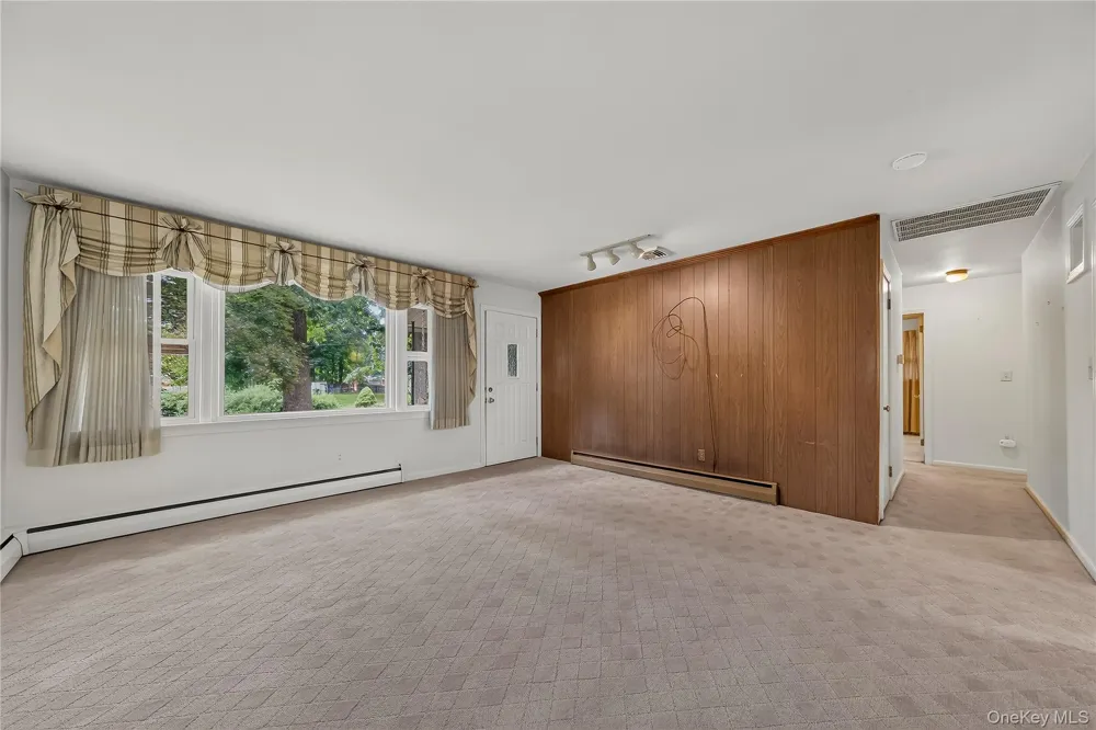 9 Archery Road Newburgh, NY 12550