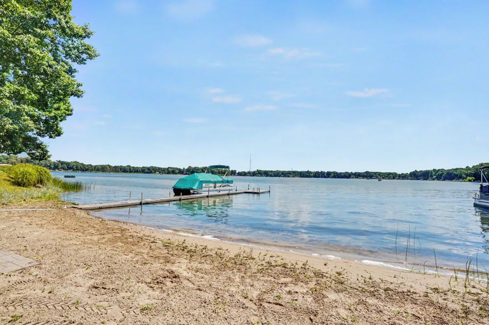 58875 Hill Lawrence, MI 49064