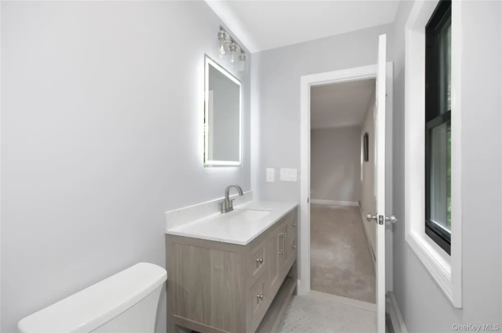 77 Westchester Drive Rocky Point, NY 11778