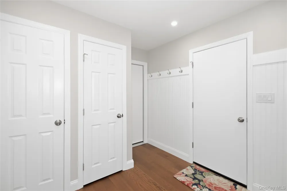 77 Westchester Drive Rocky Point, NY 11778